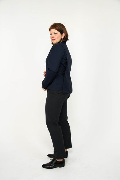 Größenverstellbarer Blazer – Black Iris